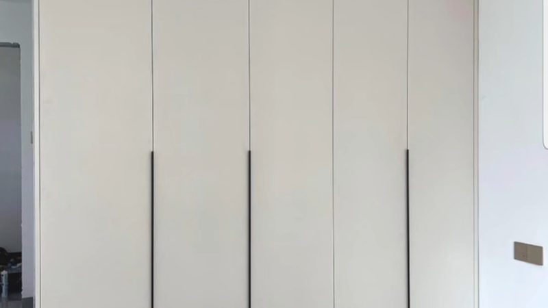 实木家具中的三剑客：松木、橡木、胡桃木，价格对比与选购要点**